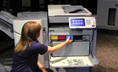 Thuê máy photocopy có cần phải đổ mực hàng tháng không?